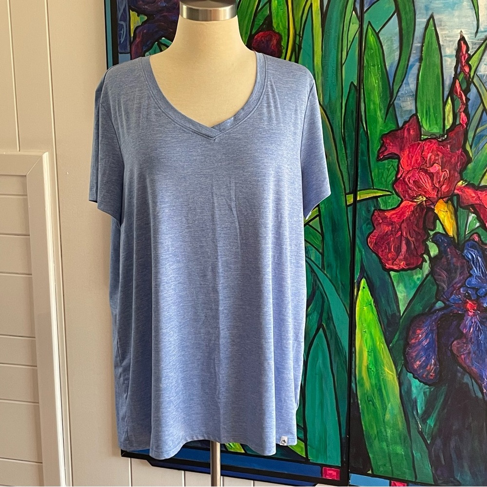 $5 DEAL V-Neck Athletic Top Workout Casual Shirt Ocean + Coast Tee Blue Gray - Picture 5 of 5